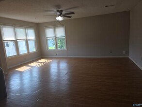 12105 Carriage Ct SE in Huntsville, AL - Building Photo - Building Photo
