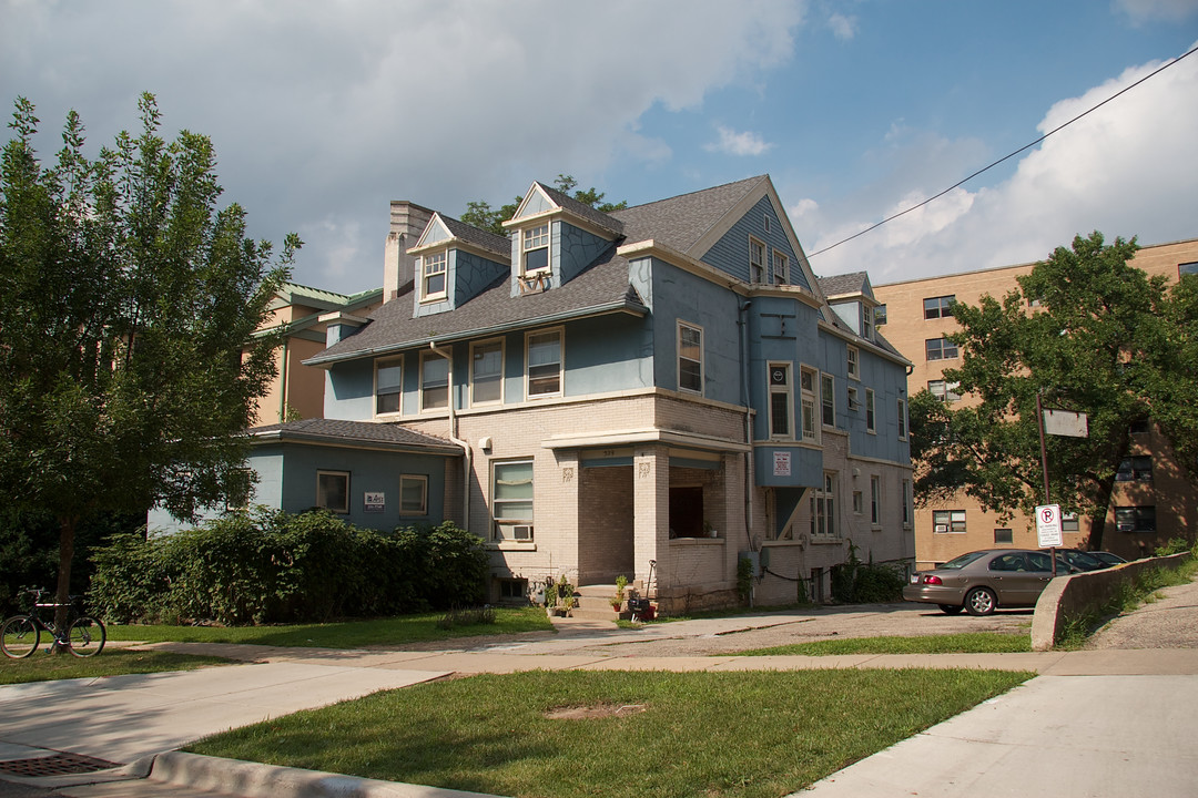 529 N Pinckney St in Madison, WI - Foto de edificio