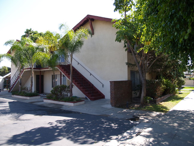 1776 Stanton Pl in Long Beach, CA - Foto de edificio - Building Photo