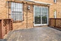 825 Showell Ct photo'