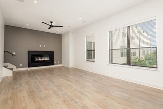 2000 Park Ave in Dallas, TX - Building Photo - Building Photo