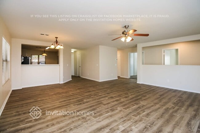 1087 E Appaloosa Rd in Gilbert, AZ - Foto de edificio - Building Photo