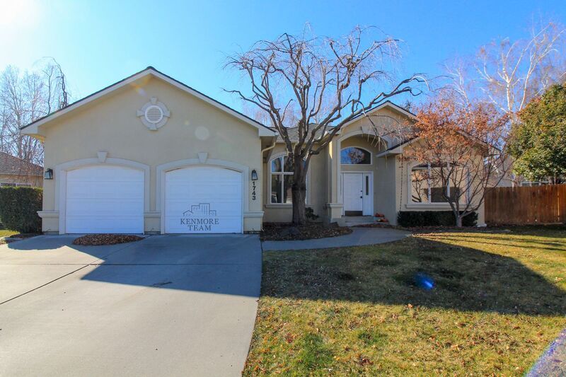 1743 Pinot Ct in Richland, WA - Building Photo