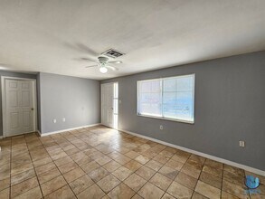 3029 Kilburn Rd in Holiday, FL - Building Photo - Building Photo