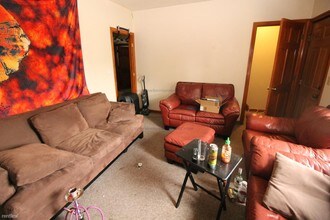 19 Priscilla Rd-Unit -# A in Boston, MA - Building Photo - Building Photo