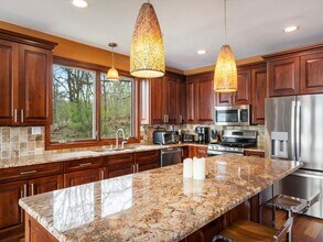 11589 Ember Rd in Davisburg, MI - Building Photo - Building Photo