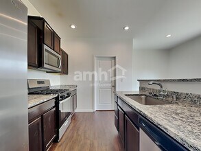 19315 21st Ave Ct E in Spanaway, WA - Building Photo - Building Photo