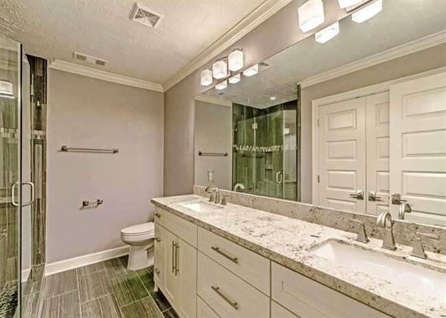 property at 3318 N Braeswood Blvd