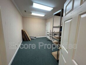 1330 SE Maynard Rd in Cary, NC - Building Photo - Building Photo
