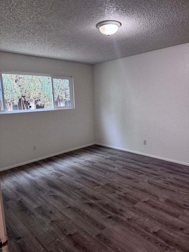 1839 Westfield Rd in Paso Robles, CA - Building Photo - Building Photo