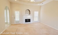 800 Waterford Cir photo'