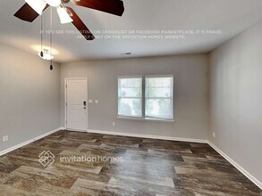 124 Abel Peterson Dr in Mount Holly, NC - Building Photo - Building Photo