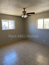 228 Espejo St NE in Albuquerque, NM - Building Photo - Building Photo