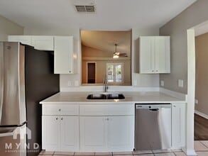 4830 Fort Dodge St in Orlando, FL - Building Photo - Building Photo