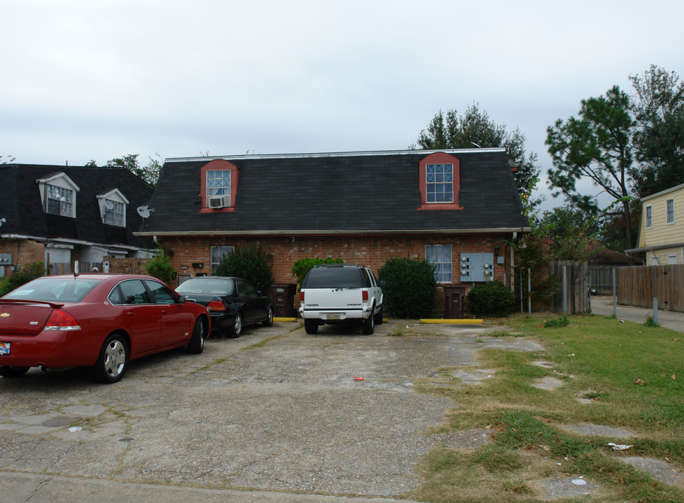 3524 Martinique Ave in Kenner, LA - Building Photo