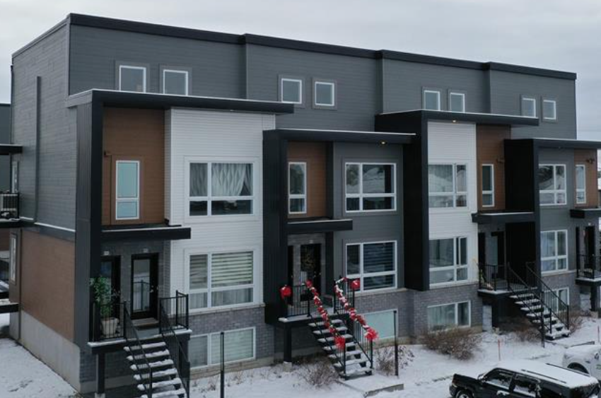 650 Blain in St-Amable, QC - Building Photo