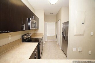 4900 SW 140th Terrace in Miramar, FL - Building Photo - Building Photo