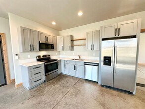 121 E 26th Ave in Ellensburg, WA - Building Photo - Building Photo