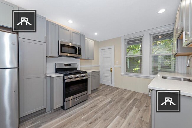46 Brackett St in Boston, MA - Building Photo - Building Photo