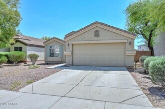11767 W Dos Rios Dr in Sun City, AZ - Building Photo - Building Photo