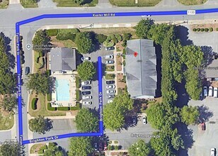 4702 Brighton Park Dr, Unit GYPSY HAVEN in Winston-Salem, NC - Foto de edificio - Building Photo