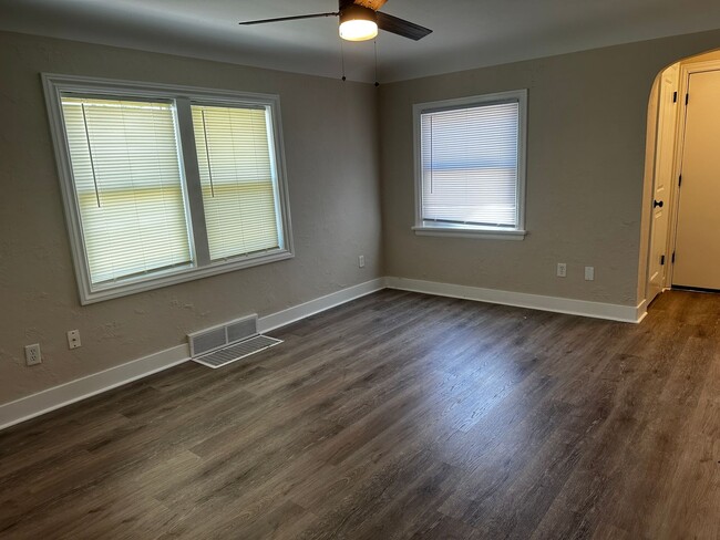 923 23rd St-Unit -UP in Greeley, CO - Building Photo - Building Photo