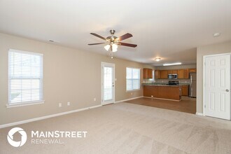 11241 Anna Rose Rd in Charlotte, NC - Foto de edificio - Building Photo