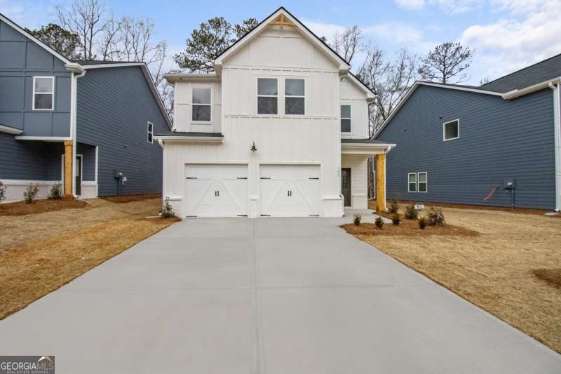 197 Weldon Rd in Mcdonough, GA - Building Photo