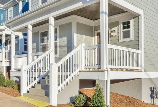 1458 Avon St in Charlottesville, VA - Building Photo - Building Photo