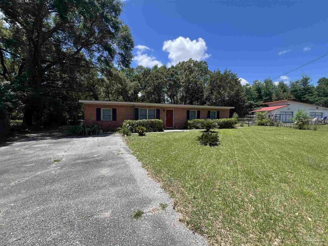 6791 Vivian Dr