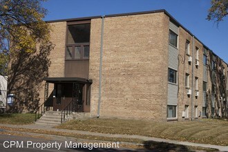 327 University Ave SE in Minneapolis, MN - Foto de edificio - Building Photo