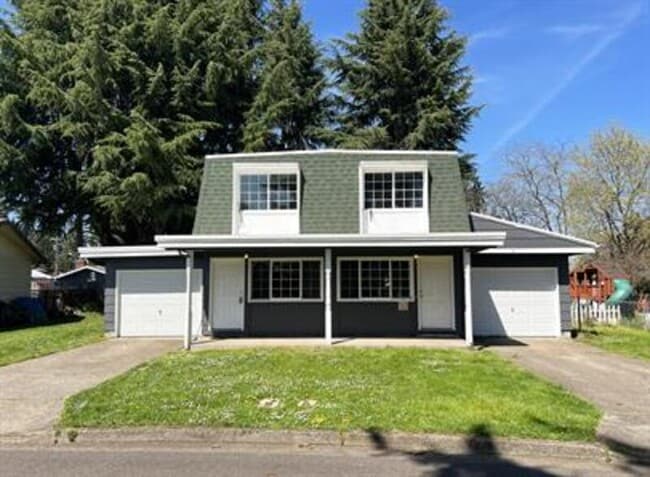 519 Cinderella Loop in Eugene, OR - Building Photo - Building Photo