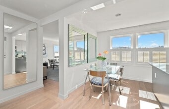 259 Noe St in San Francisco, CA - Building Photo - Building Photo