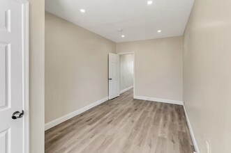 1438 W York St in Philadelphia, PA - Foto de edificio - Building Photo