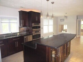 1132 W Boylston St in Worcester, MA - Building Photo - Building Photo