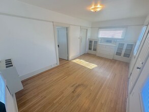2212 Landis St in San Diego, CA - Building Photo - Building Photo