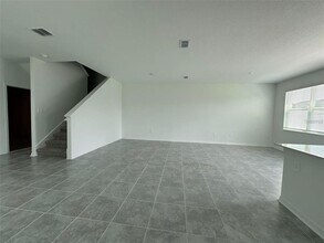 145 Nine Iron Dr in Davenport, FL - Building Photo - Building Photo
