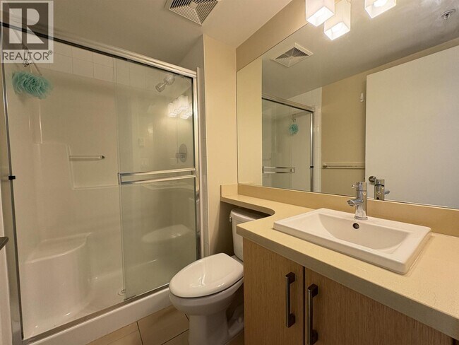 6800 Eckersley Rd in Richmond, BC - Building Photo - Building Photo