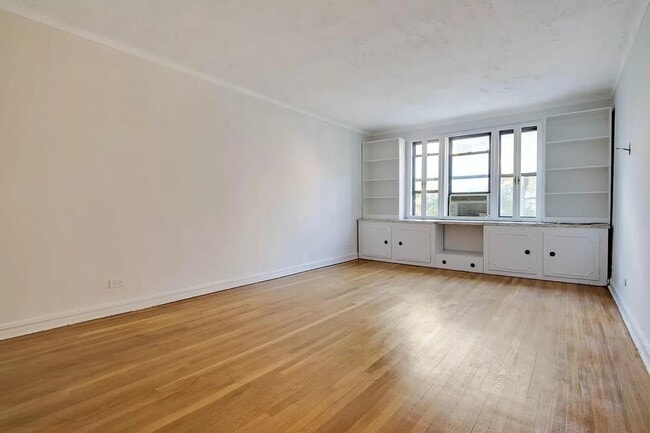 69-10 Yellowstone Blvd in Queens, NY - Building Photo - Building Photo