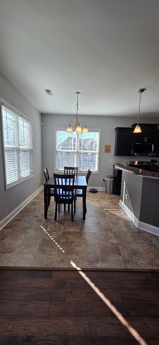 99 Reece Dr in Sanford, NC - Foto de edificio - Building Photo