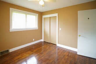 3503 Geneva Cir in Nashville, TN - Building Photo - Building Photo