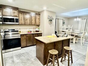 3011 Bluebell Ct in Laredo, TX - Building Photo - Building Photo