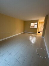 16851 NE 23rd Ave in North Miami Beach, FL - Building Photo - Building Photo