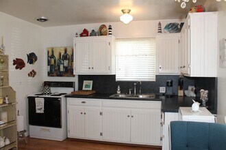 41-41 8th St in Cayucos, CA - Building Photo - Building Photo