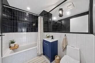 1042 President St in Brooklyn, NY - Building Photo - Building Photo