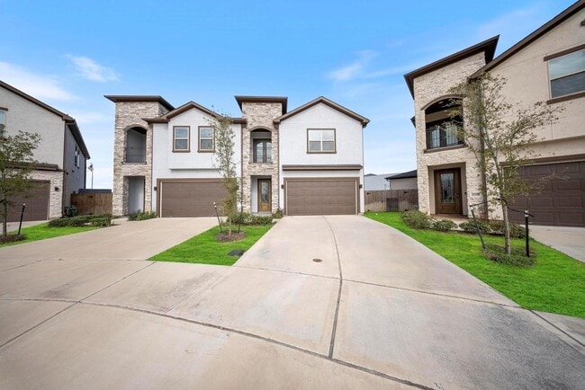2015 Olivos St in Missouri City, TX - Foto de edificio - Building Photo
