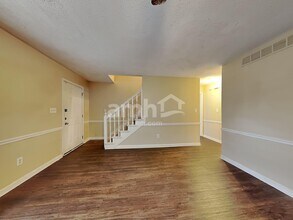 34 Bell Ct in Douglasville, GA - Building Photo - Building Photo