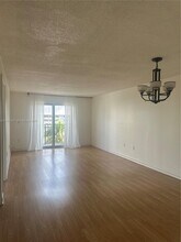 1150 Collins Ave in Miami Beach, FL - Building Photo - Building Photo
