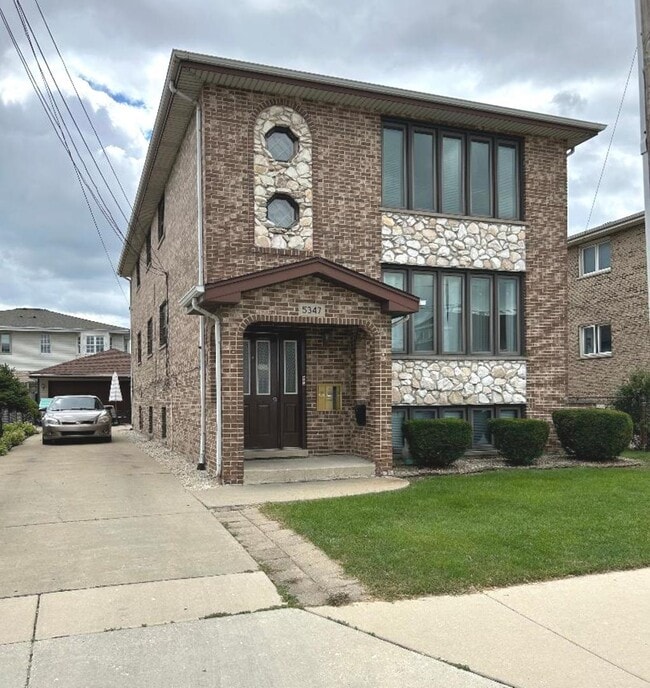 property at 5347 W 53rd Pl
