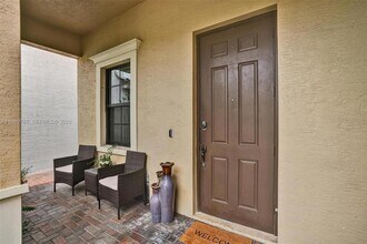 760 NE 193rd Terrace in Miami, FL - Building Photo - Building Photo